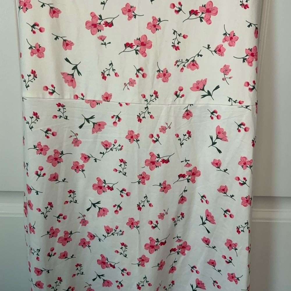 Floral Print Cut out Back Tank Dress NWOT.         🤩🤩🤩 - Picture 5 of 5
